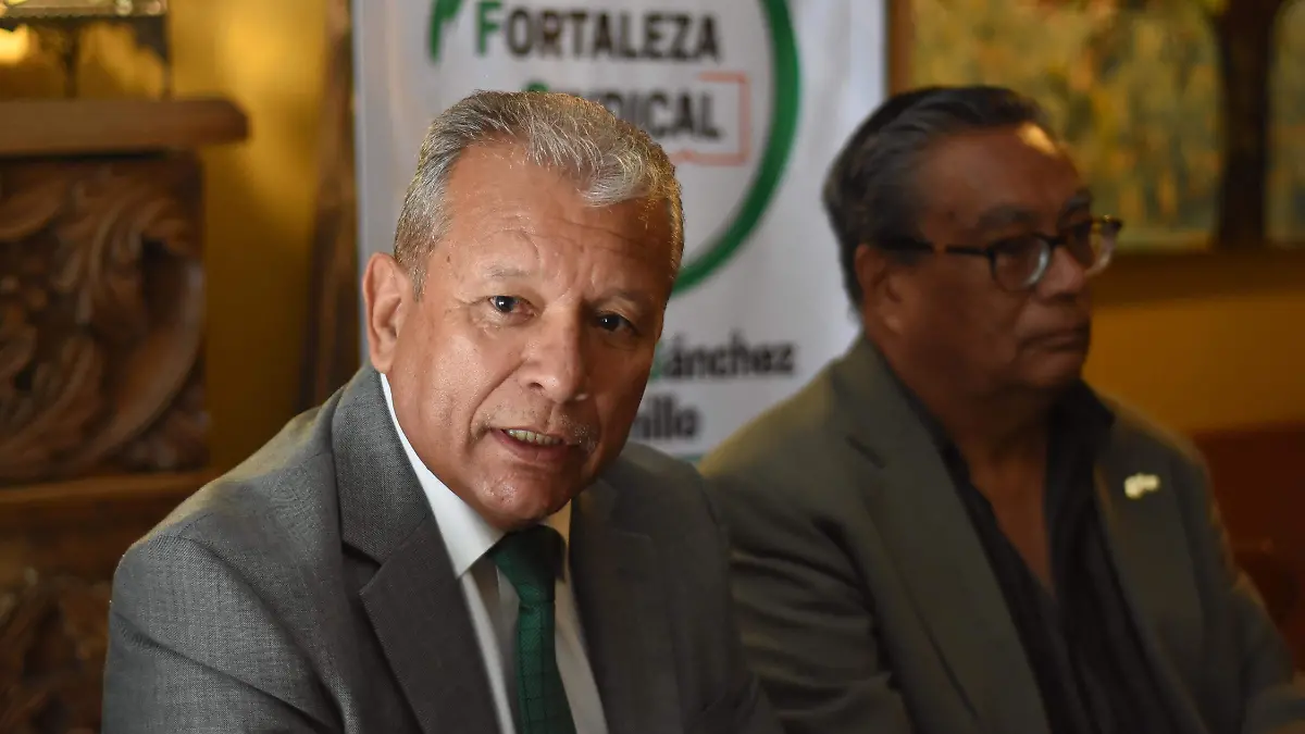 RUEDA DE PRENSA SNTE (4)