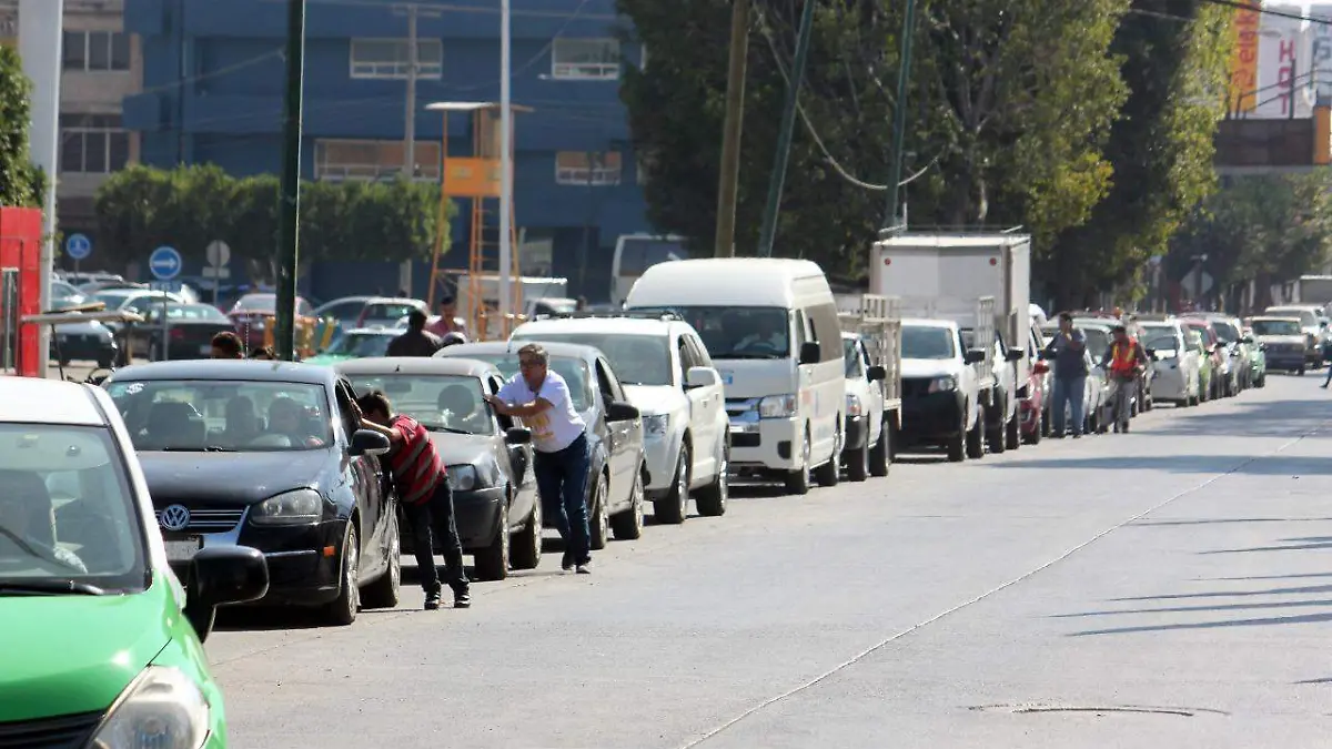 DESABASTO DE GASOLINA (3)