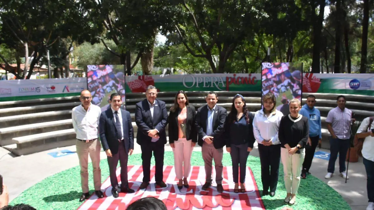 Llega-a-Irapuato-la-Opera-Picnic (2)