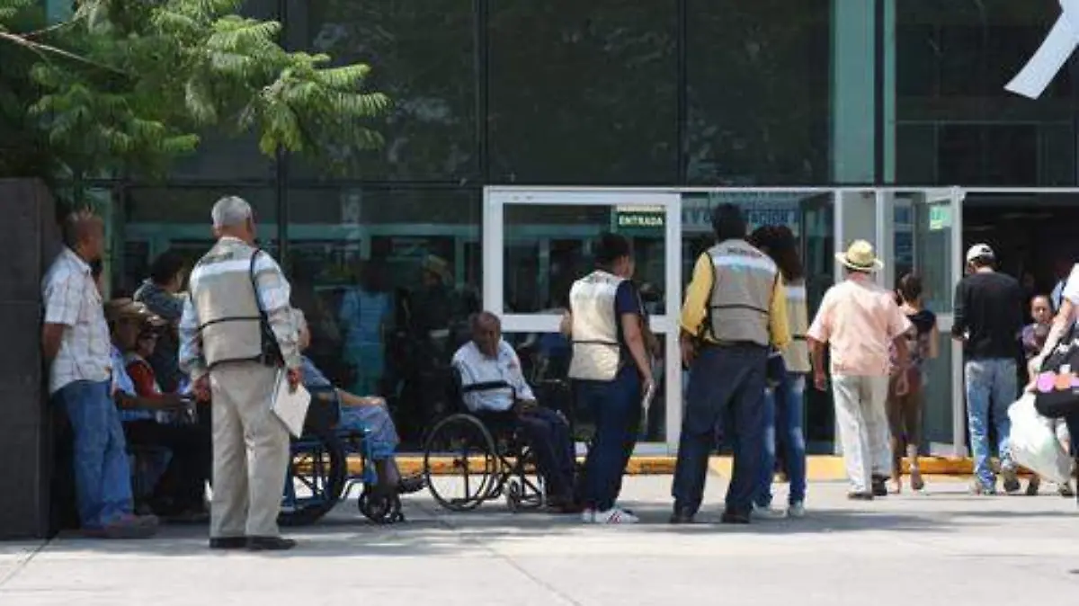 FOTO 1 PERSONAS CON CANCER