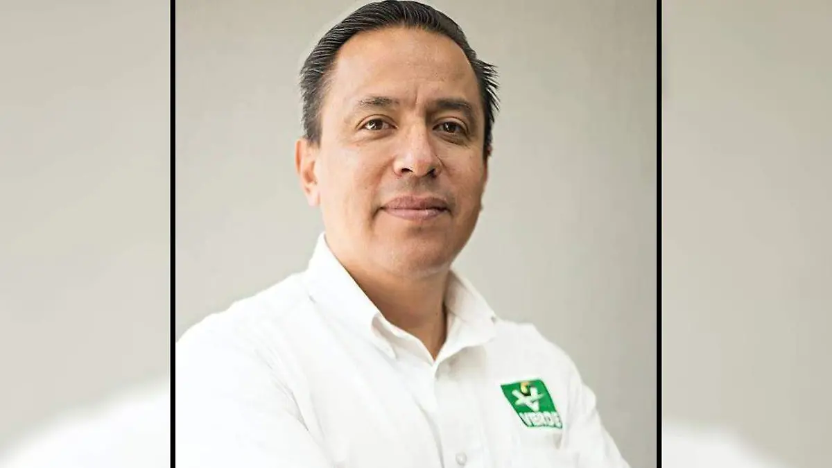 Israel-Cabrera-Barrón