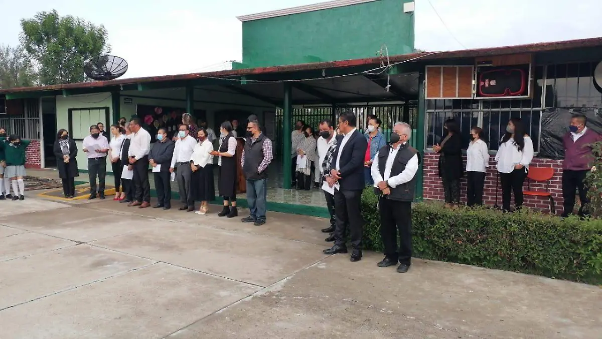 Se-efectúo-corte-del-listón