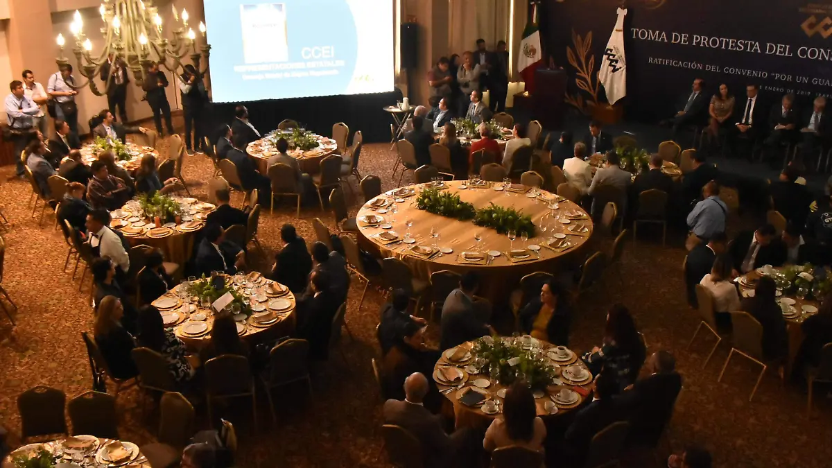 TOMA DE PROTESTA CCEI