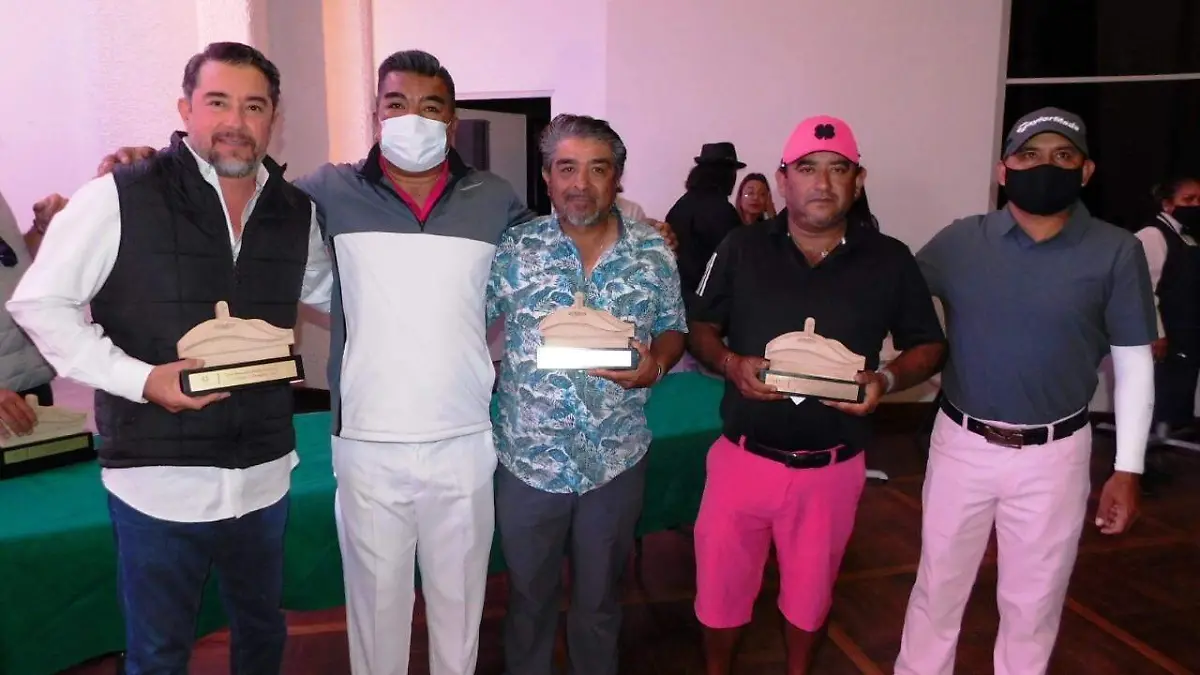 Se-premio-a-los-mejores