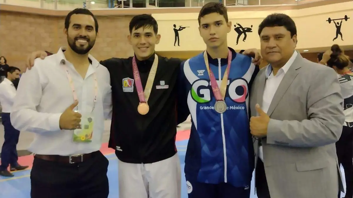 Julio-Octavio-okokok