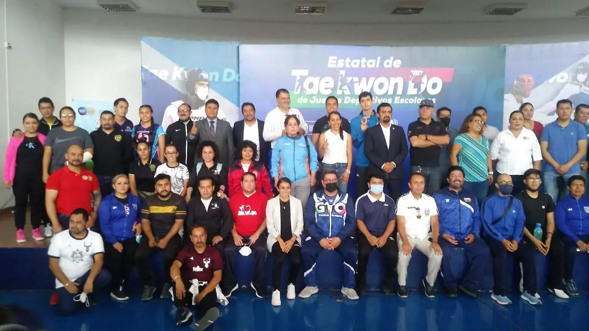 Inicia-Estatal-Estudiantil-de-Tae-Kwon-Do (1)