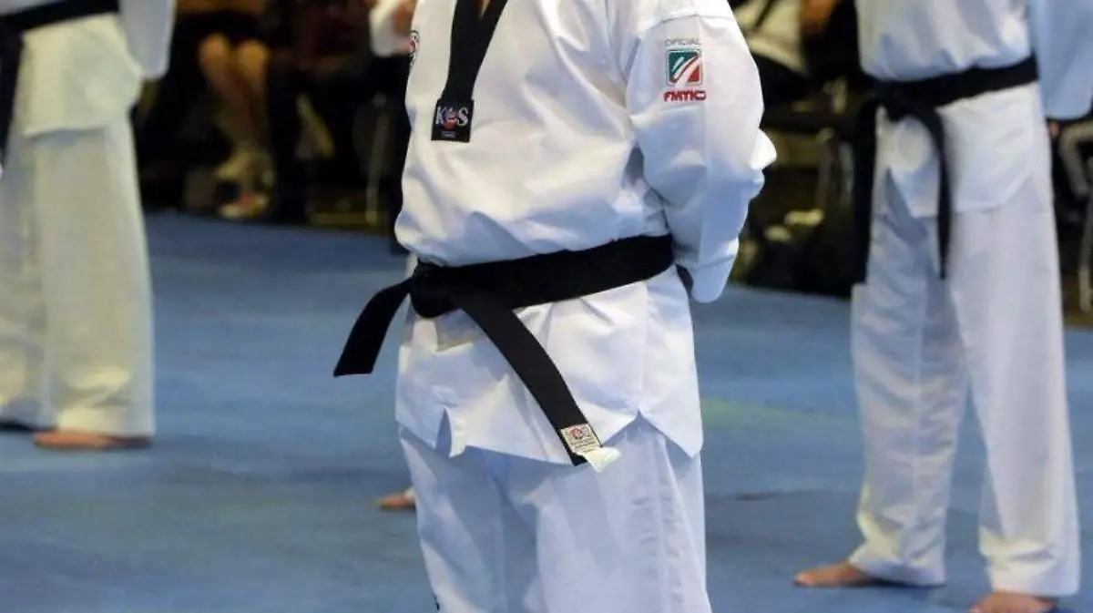 Joaquín-Dorantes-aprobó