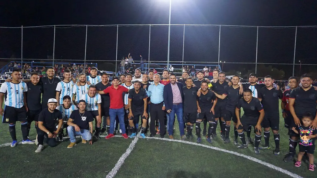 0878af61-59ba-43f6-a580-b5d9136ebf21