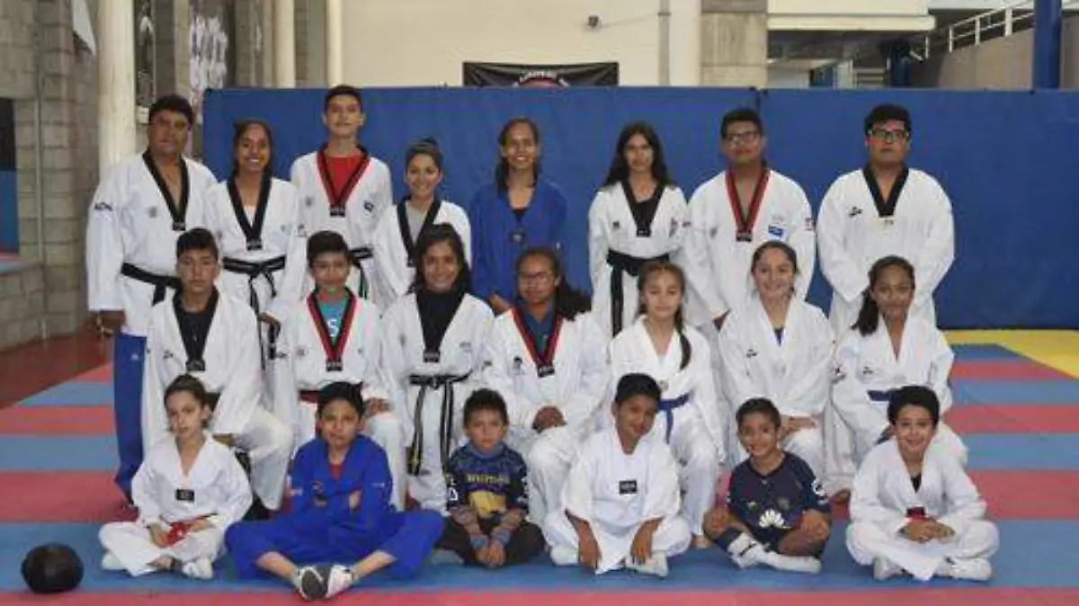 LA ESCUELA F2