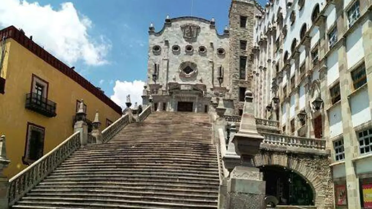 GUANAJUATO.- VIENEN MAS CAMBIOS EN LA UG (2)