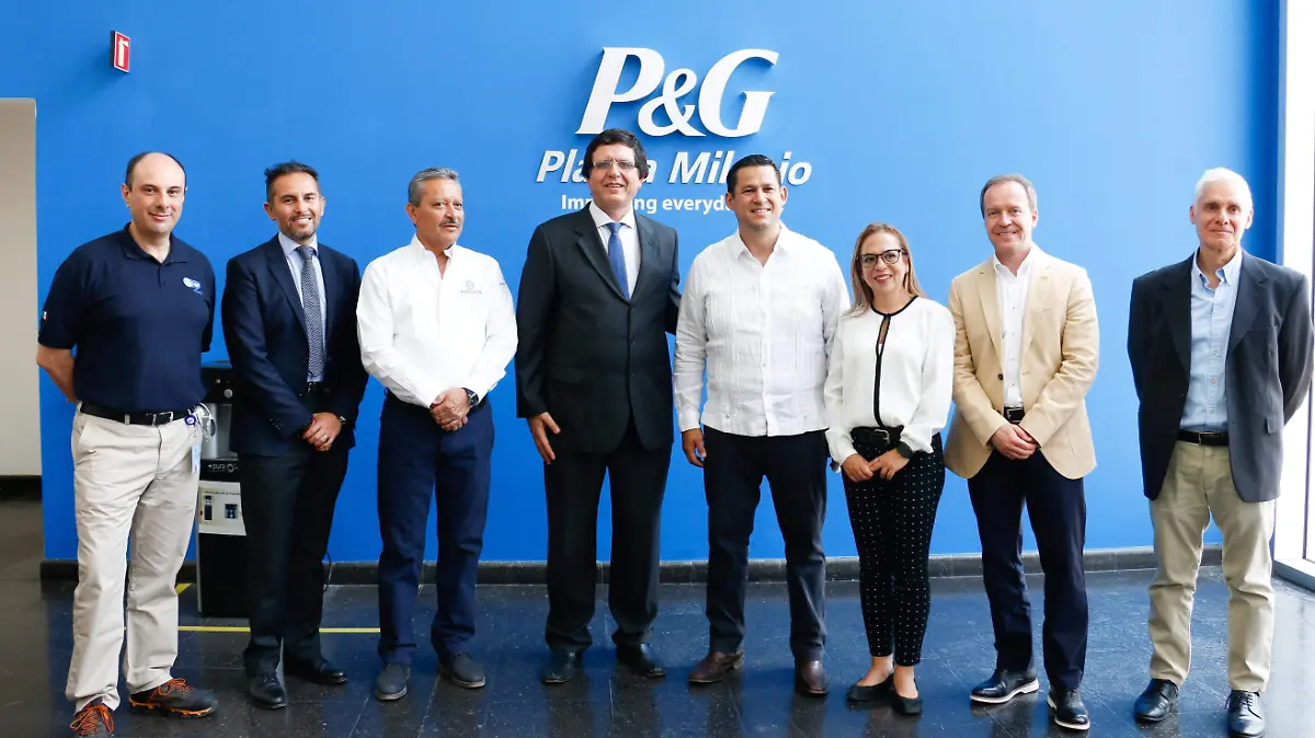 VISITA PLANTA P & G  (5)