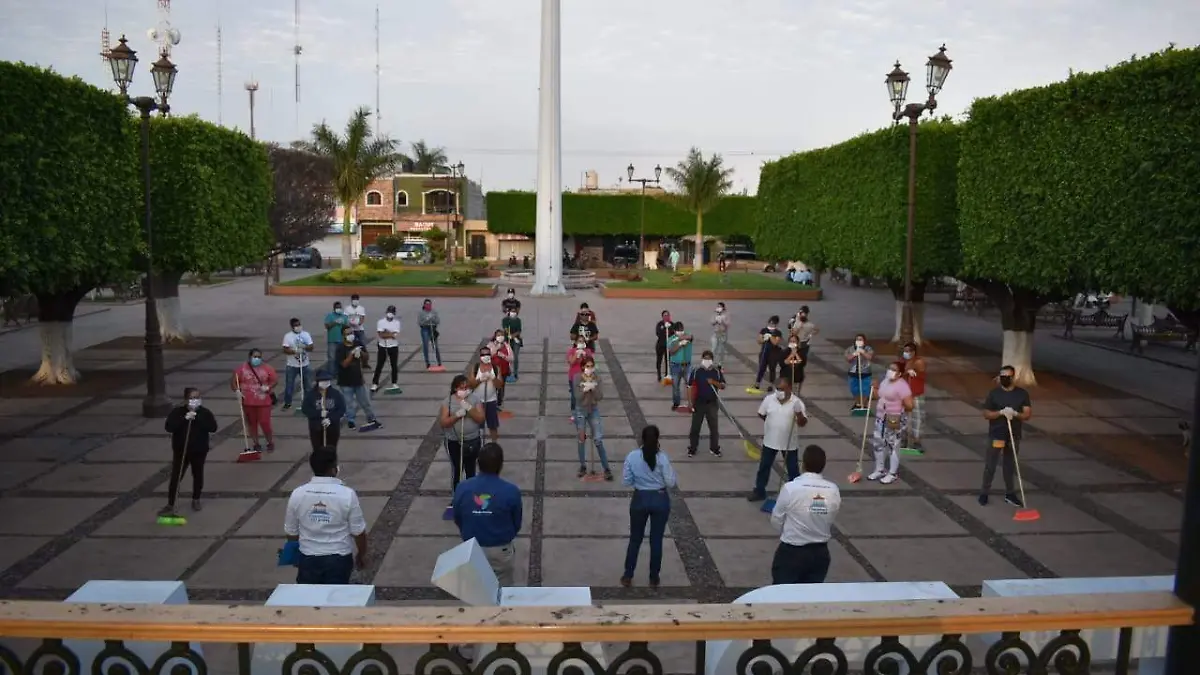 038b8ab2-b7e2-4dcd-bd53-92ad2a4050ff