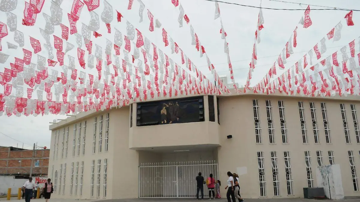 82ec6a6d-c803-4c5a-9676-aeff91a54012