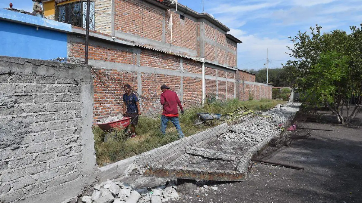 0f81f7bb-ff4a-441c-ab37-bdd2c89848d6