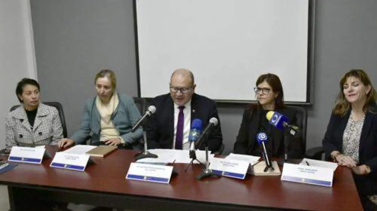 GUANAJUATO. - SUSPENDEN A MAESTROS DE LA UG POR ACOSO  (3)