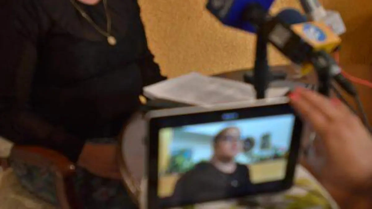 af9747ac-9b8e-403a-adc1-8a4aa1a7e133