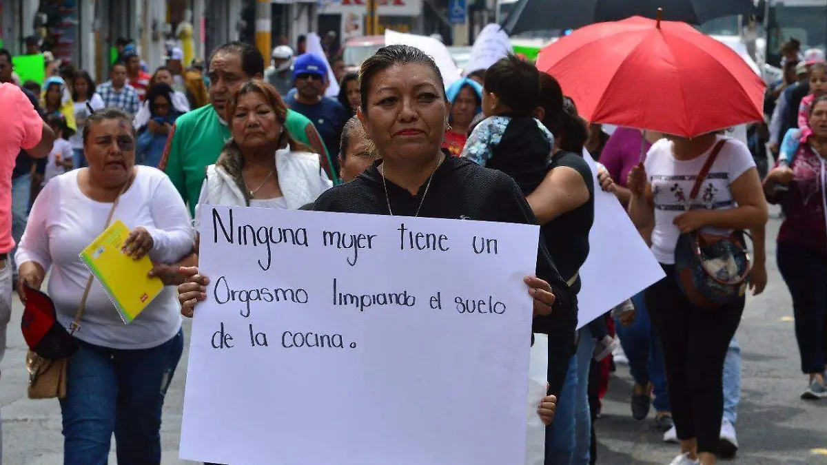 689ade25-eb4f-4b76-b0a6-61d12f8e0a3b