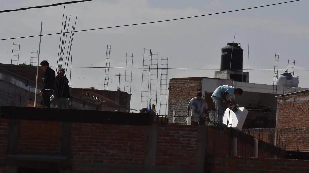 DESEMPLEO EN RAMO DE LA CONSTRUCCON