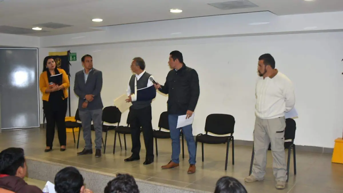 db8fe761-3832-4f55-b863-bd9f20525726