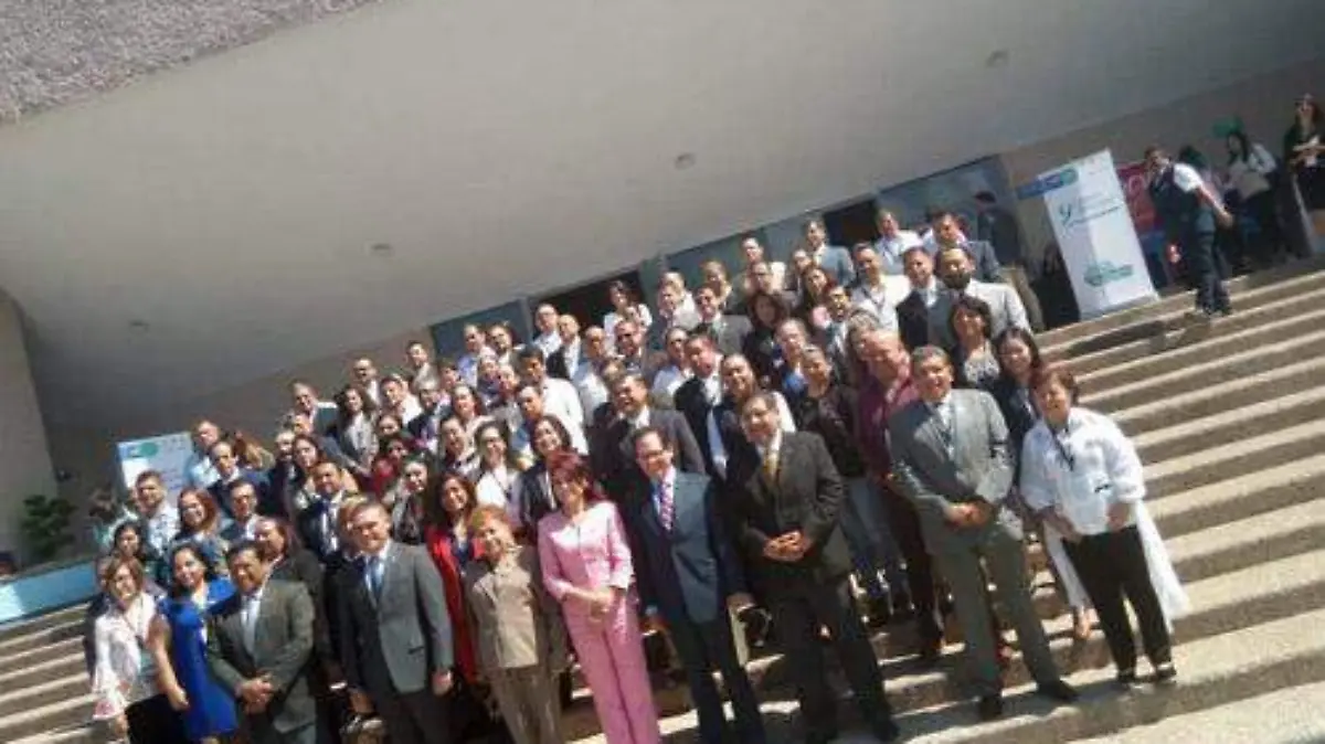 2b06b900-9f95-43f6-8d9c-10eb0662aef0