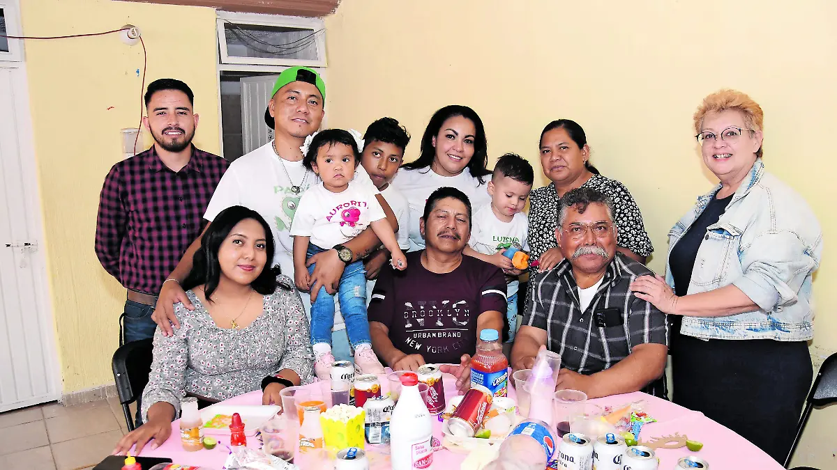 festejan-su-cumpleaños (10)