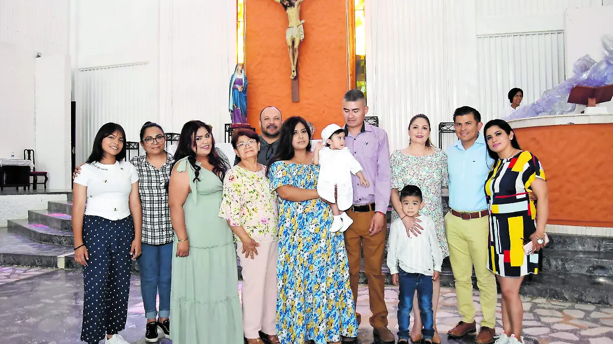 Juan-Matías-Chávez-es-bautizado (1)