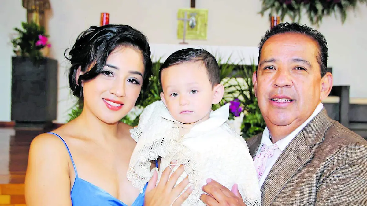 Andrés-Milan-Gallardo-es-bautizado (2)