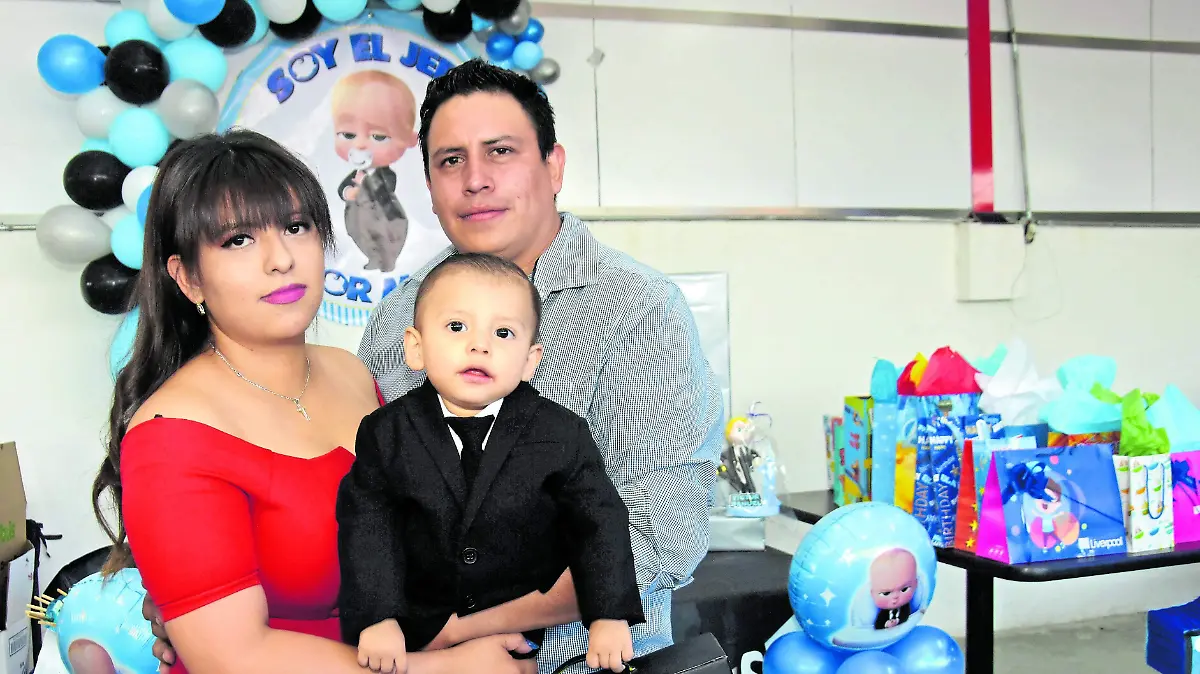 Víctor-es-un-Jefe-en-pañales- (2)