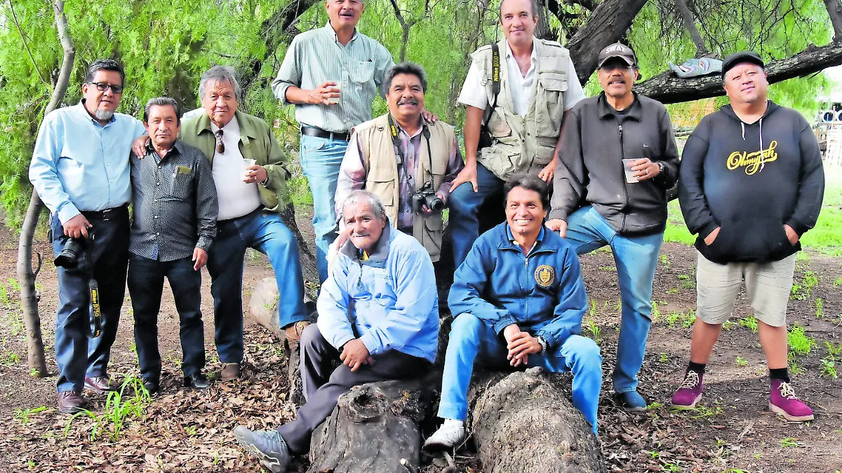 Pedro-Barrón-festeja (2)