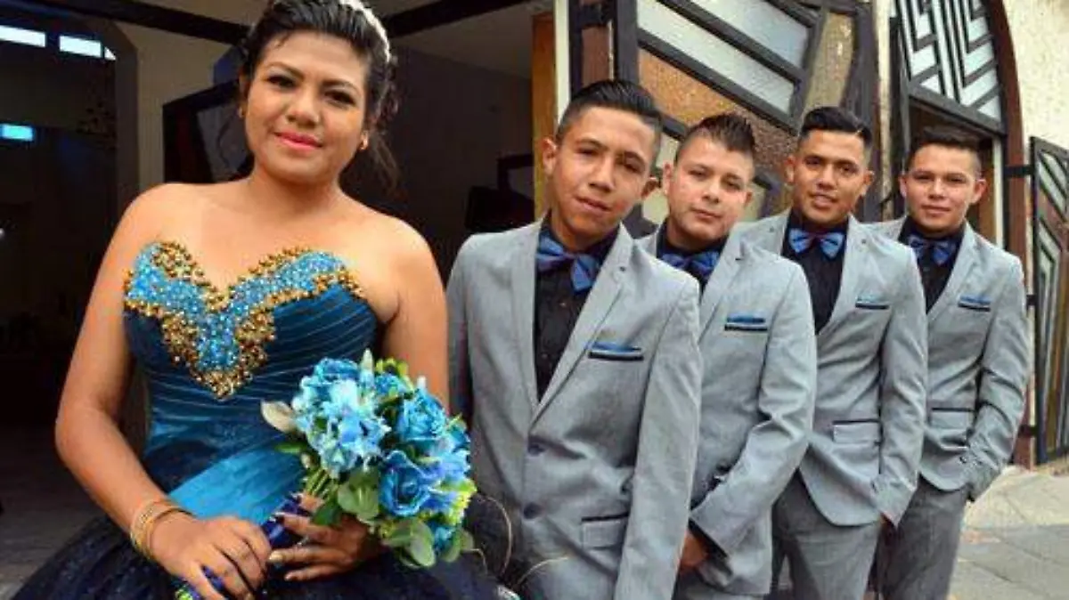 LA QUINCEAÑERA OK