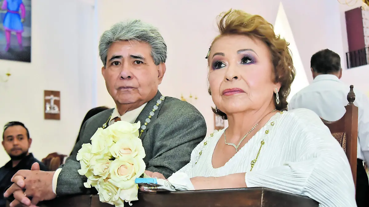 Natividad-y-Guillermina (1)