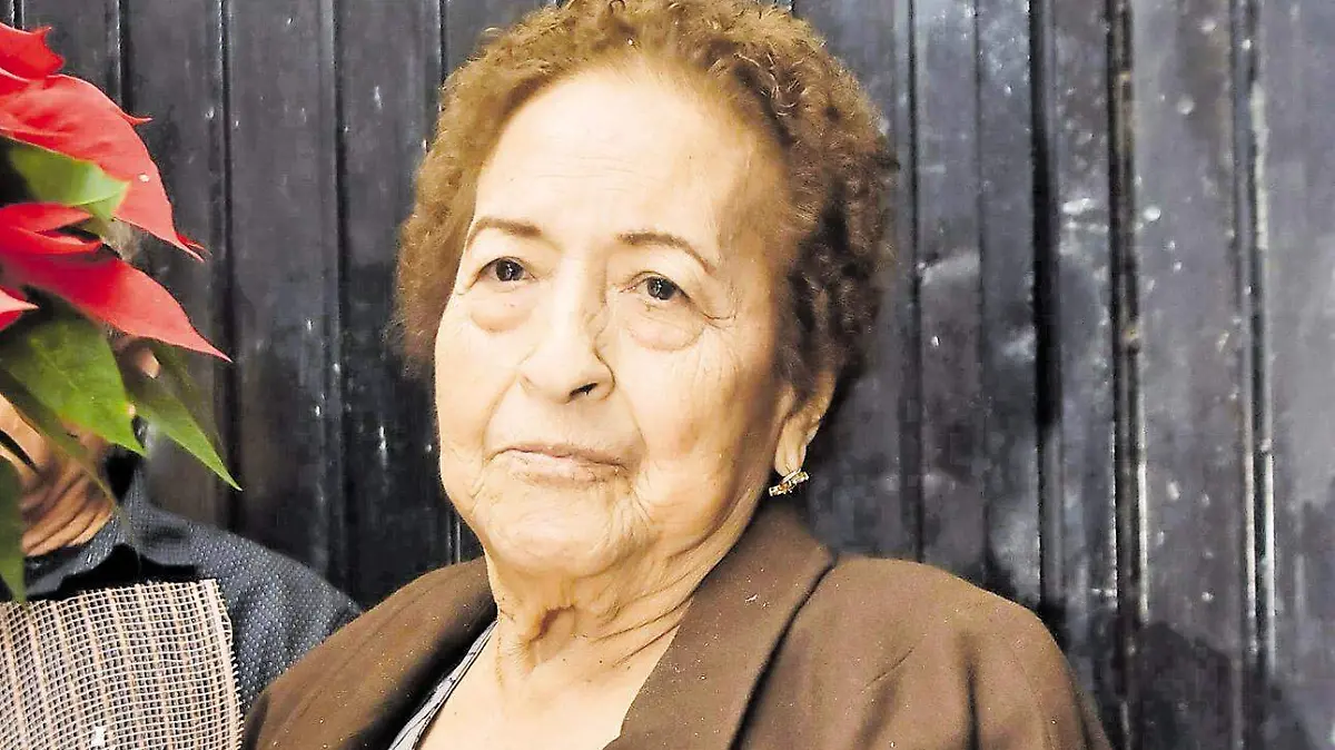 Lupita-Vera