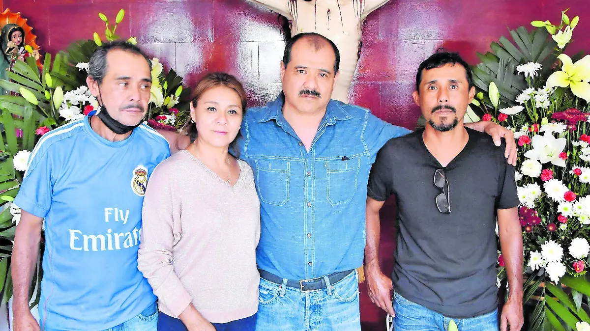 Veneran-al-Cristo  (1)