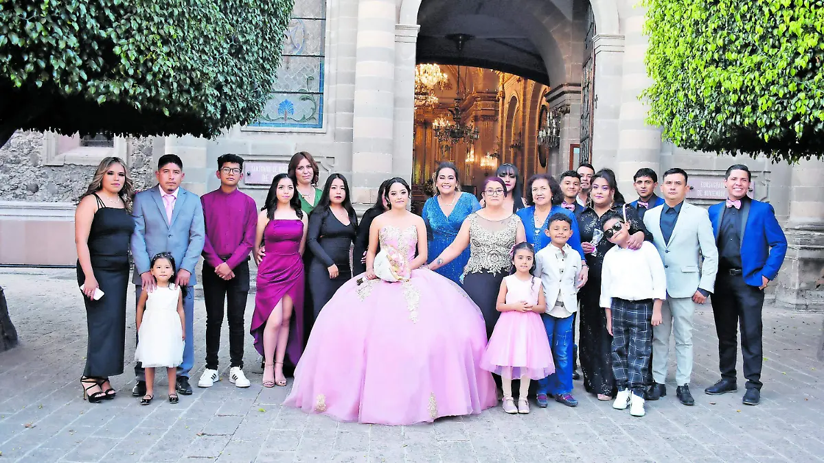 Ximena-Martínez-Campos  (5)