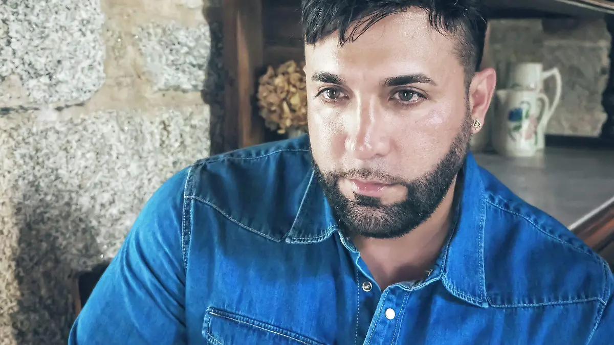 Habla-de-amor-con -Mariposa” (3)