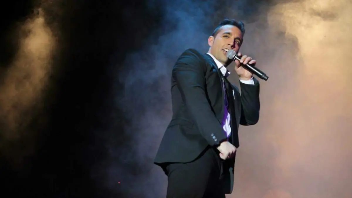 Habla-de-amor-con -Mariposa” (2)