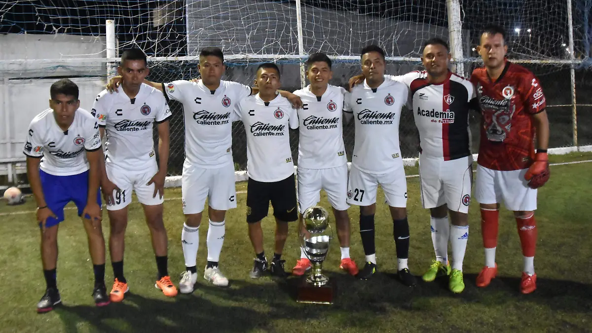 Indestructibles-no-pudo