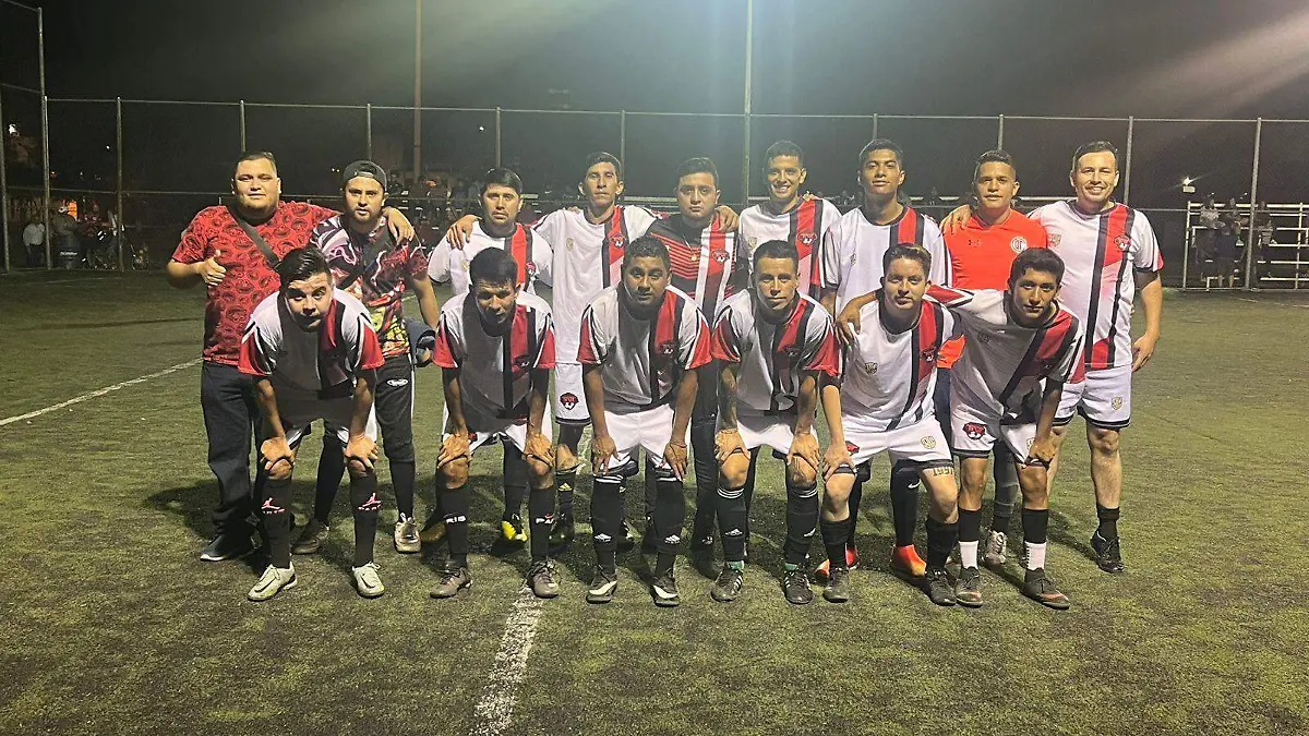 560b8a27-1da9-41f7-a28c-75b691af38d3