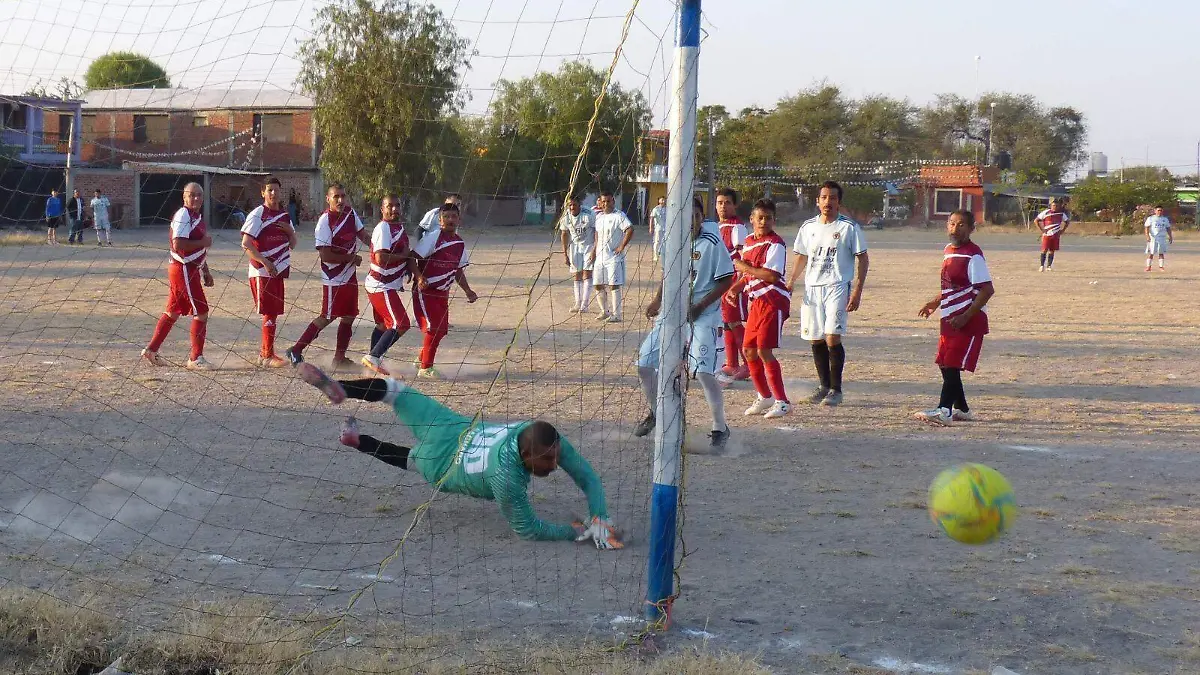 0eb65e41-7d56-4e18-ba17-79b0578677c7