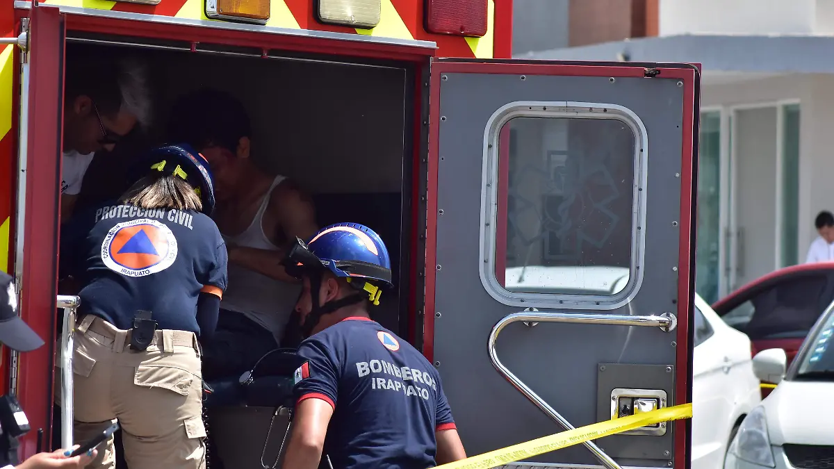 PC Y BOMBEROS VULUNTARIOS.- RICARDO SANCHEZ.- EL SOL DE IRAPUATO (2)