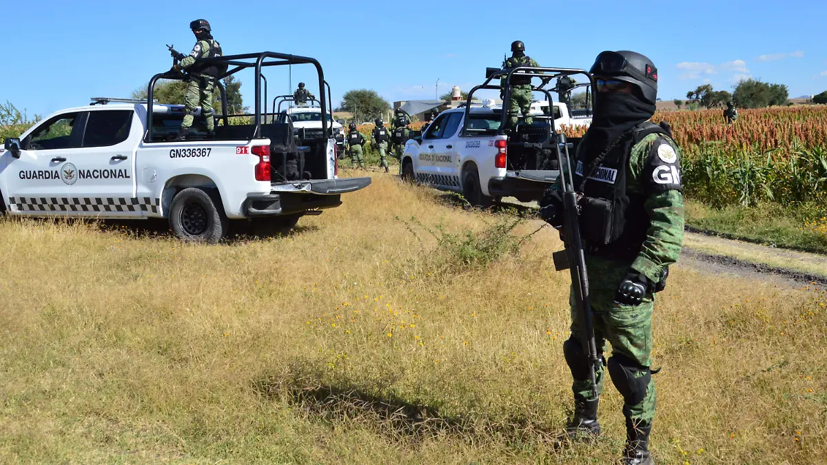 Seguridad una excusa para doblegar a México con temas comerciales y migratorios: David Saucedo