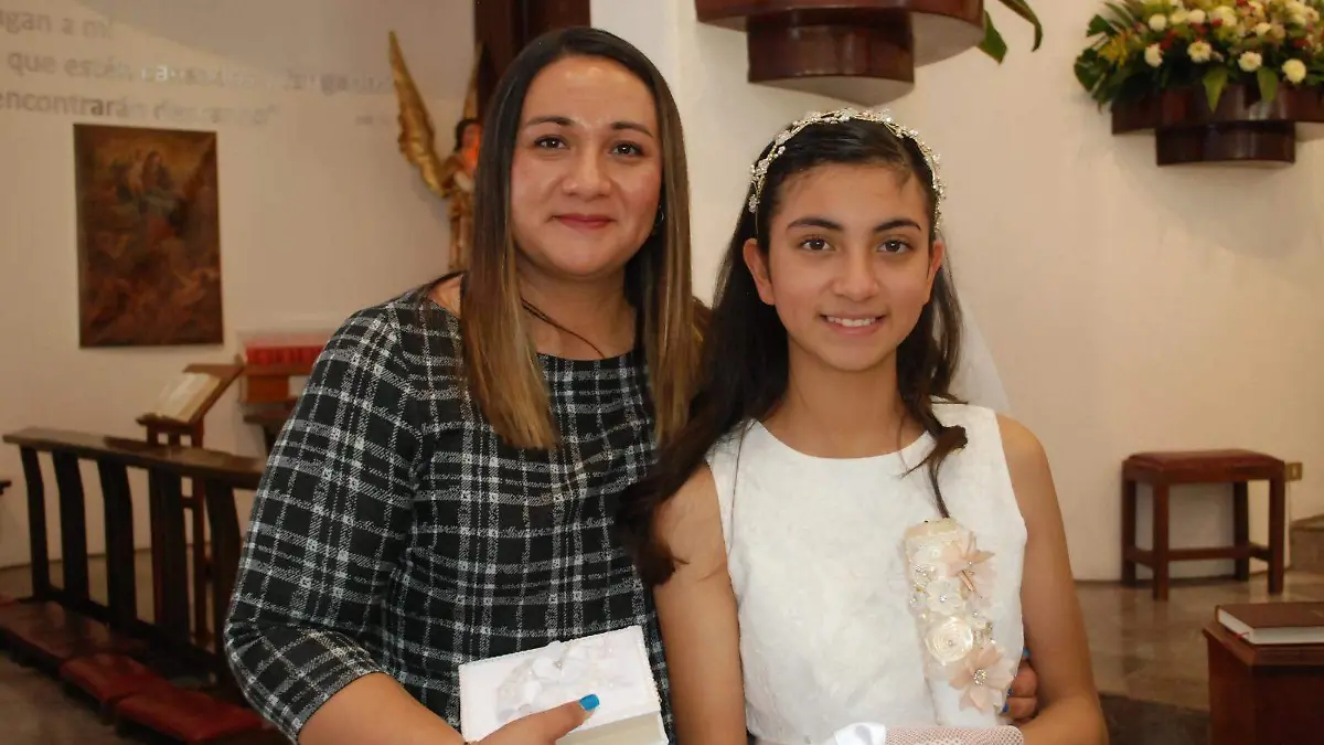 Comunión y Confirmación