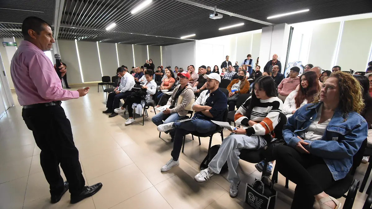 Albercas y balnearios