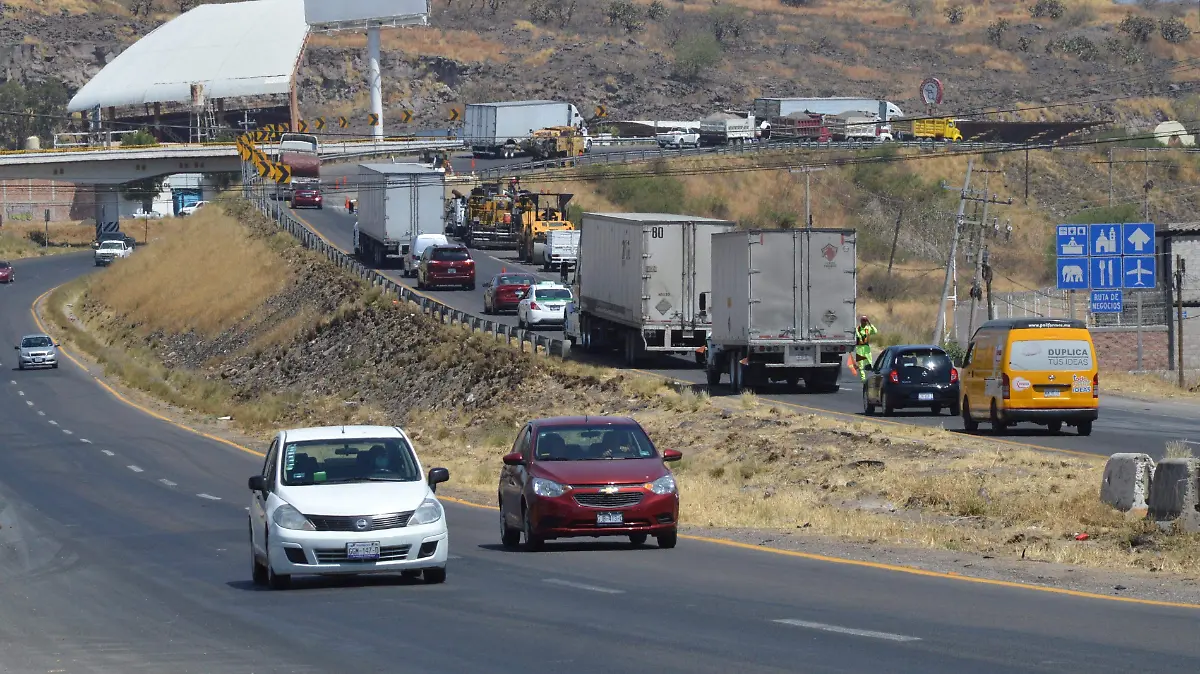 Japoneses piden apoyo federal en seguridad; han sufrido asaltos en carreteras de Guanajuato 