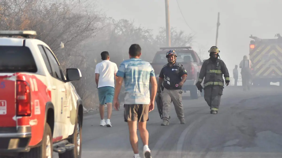 Bomberos de Irapuato controlan incendio 