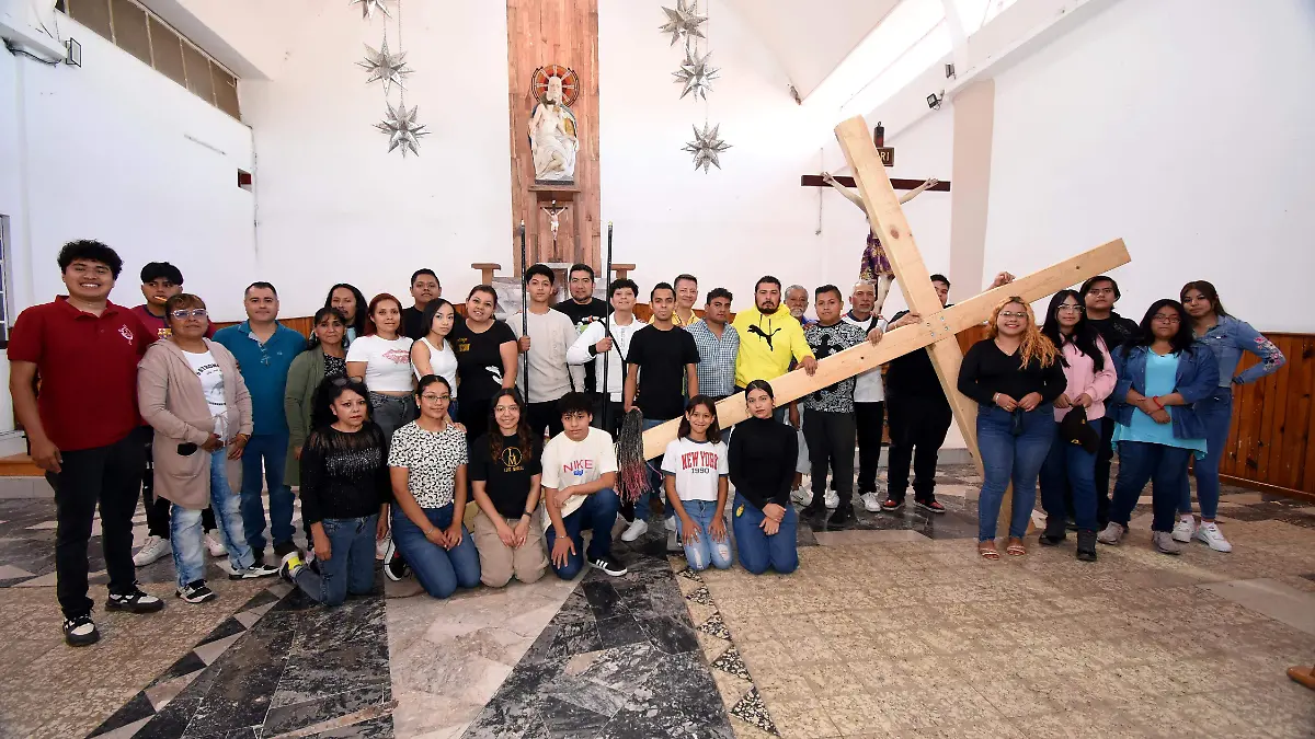 Ya se preparan para el viacrucis