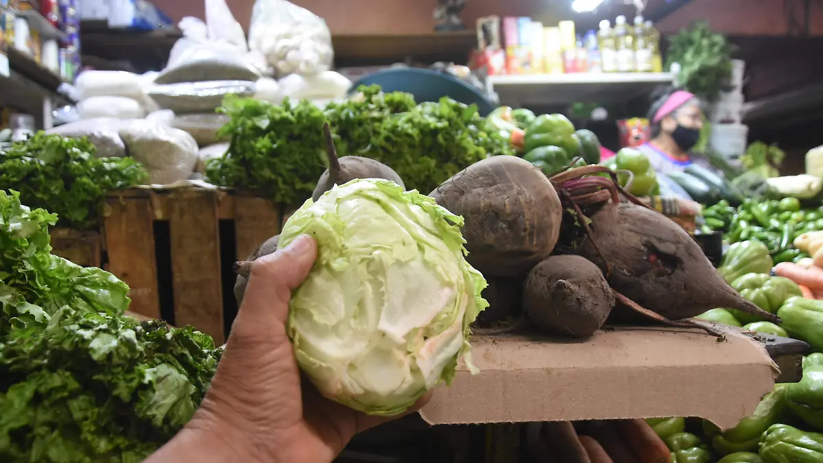 Costo del agua para el Viernes de Dolores