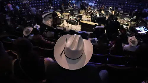 CORRIDOS (2)