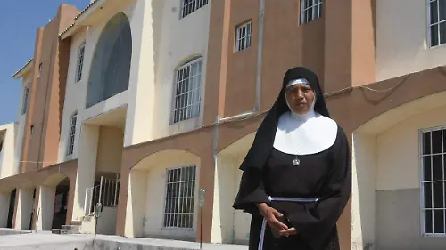 Consternacion  por muerte de papa Francisco de las madres clarisas, Jesus Gutierrez El Sol de Irapuato  (1)