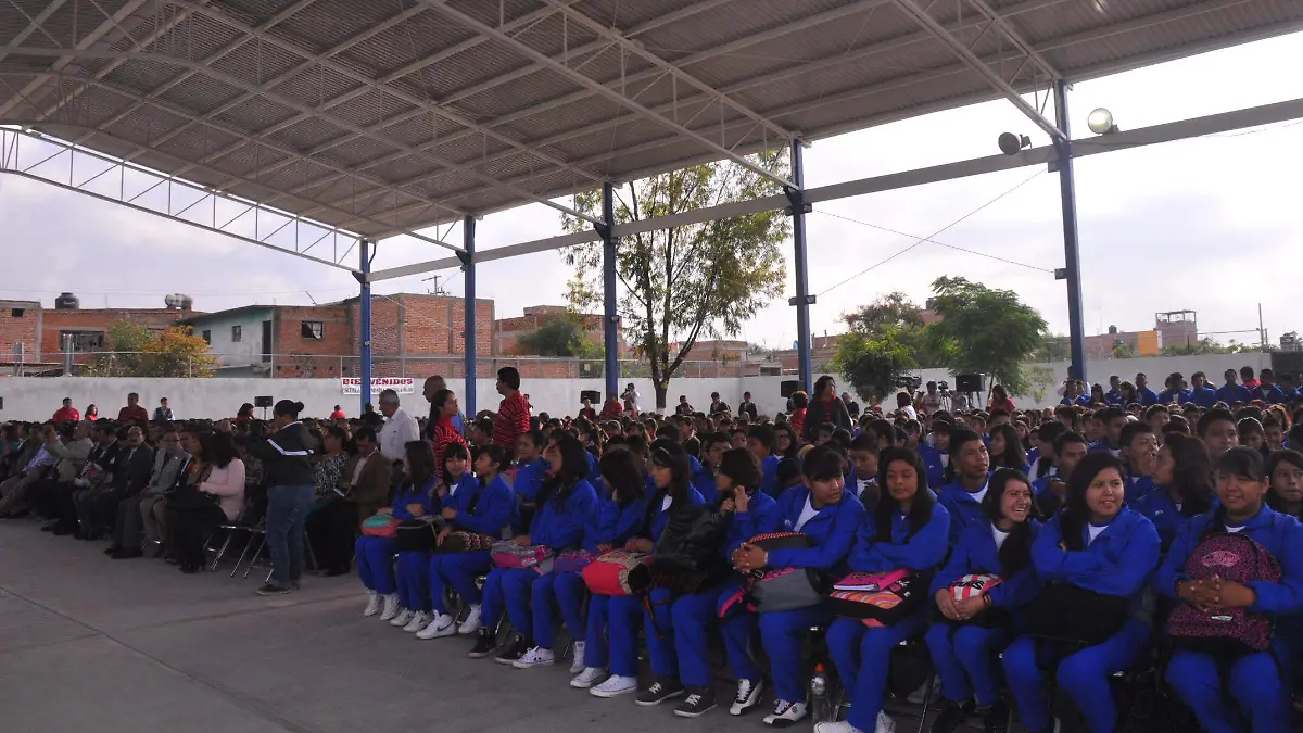 Activan protocolos en escuelas de Irapuato y la región por ola de calor 